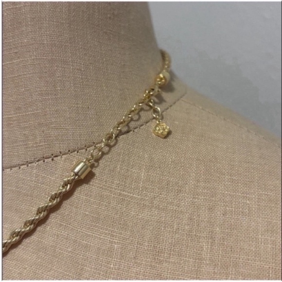 NWOT Kendra Scott Isabelle Necklace Kendra Scott Chain Necklace Gold - Picture 9 of 9